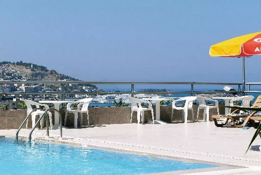 ozka hotel kusadasi_shabavizparvaz_02.jpg ozka hotel kusadasi_shabavizparvaz_02.jpg